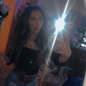 Meet your Posher, Dixie